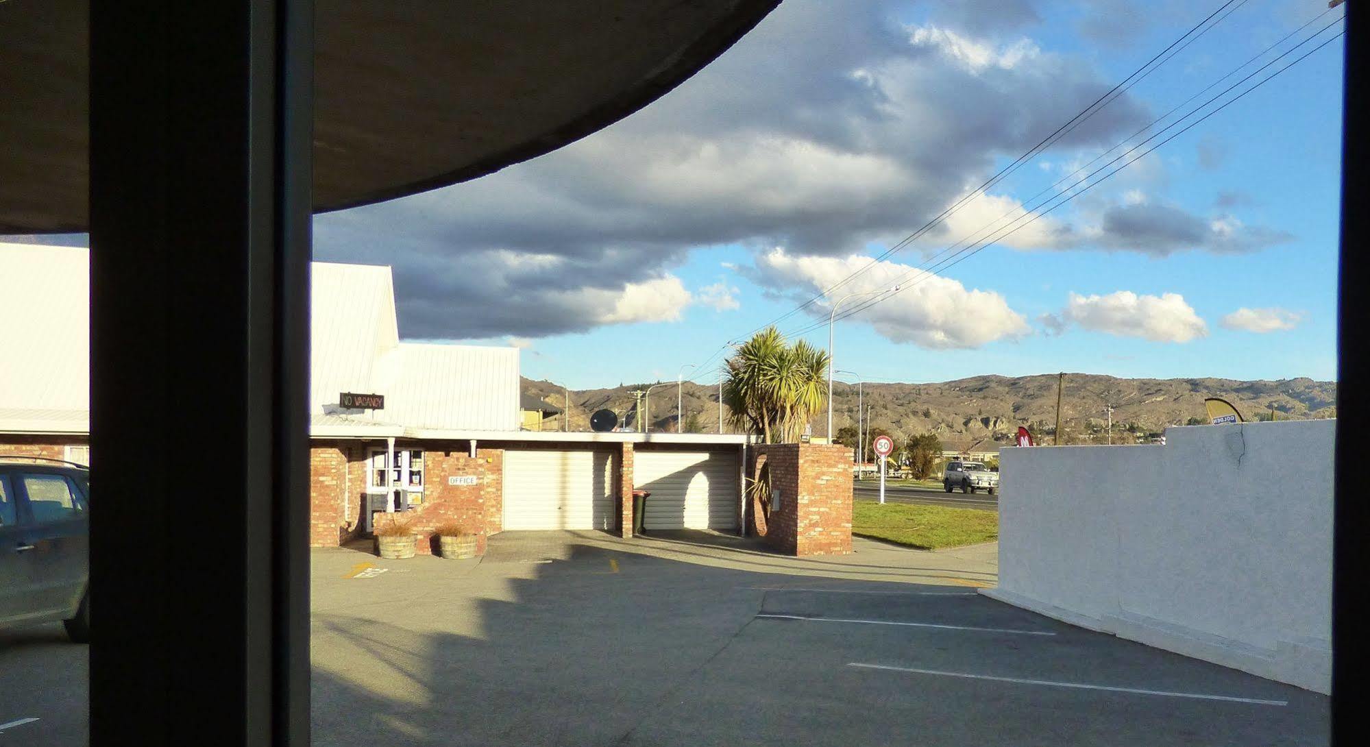 Alexandra Heights Motel Exterior foto